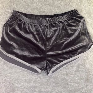 Metallic velvet Shorts